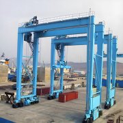 <strong>16T 轮胎式龙门吊货运场移</strong>